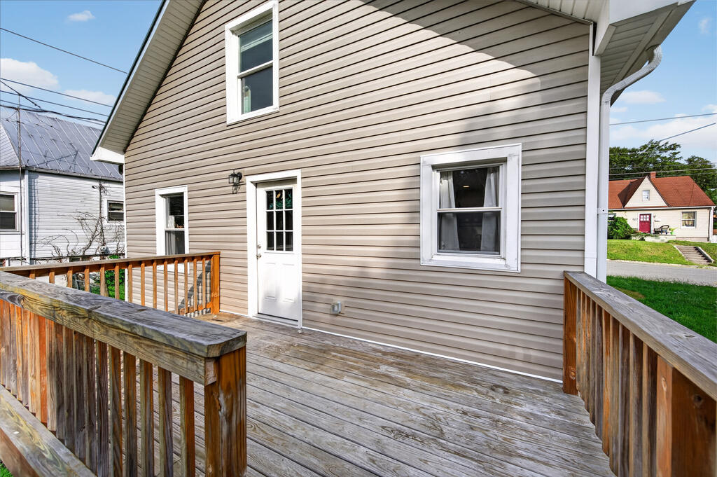 545 W Spiller St Property Photo 45