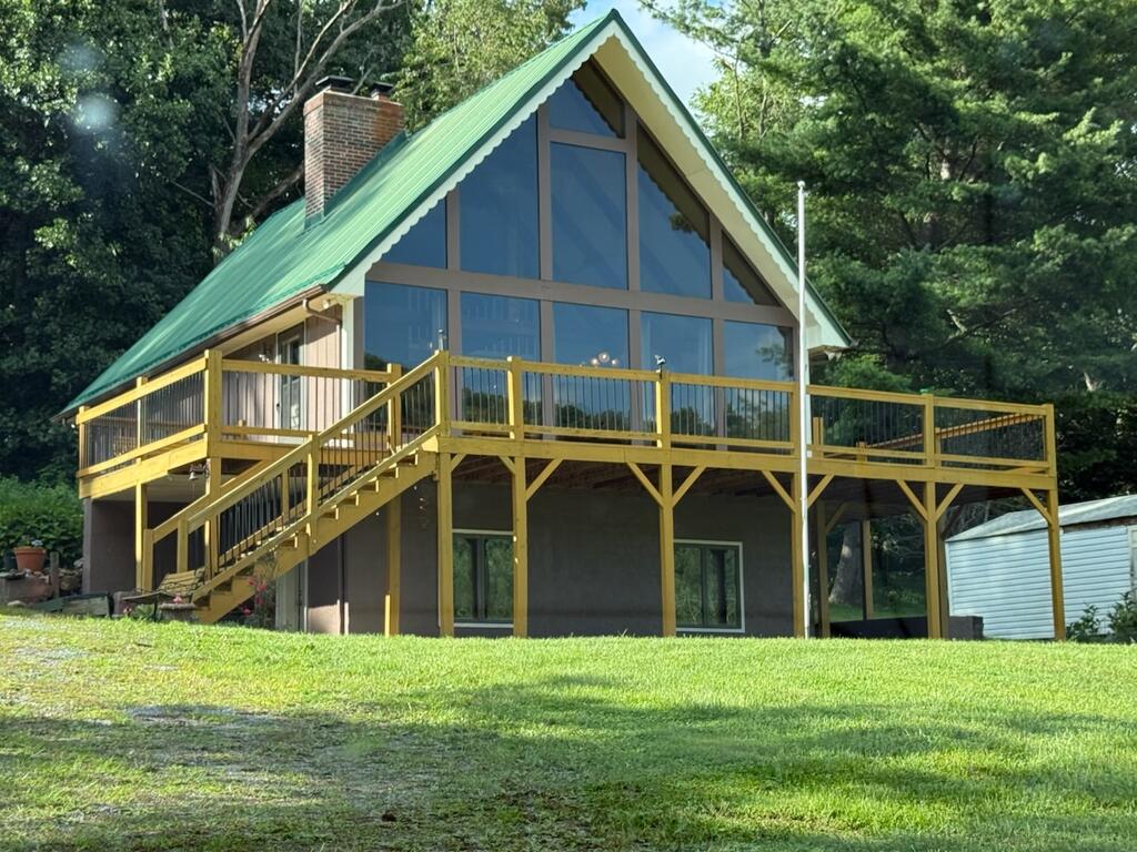 28271 Robindale Road Property Photo 2