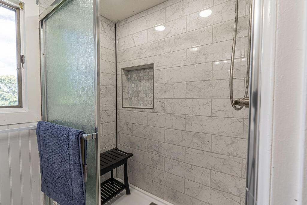 28271 Robindale Road Property Photo 38