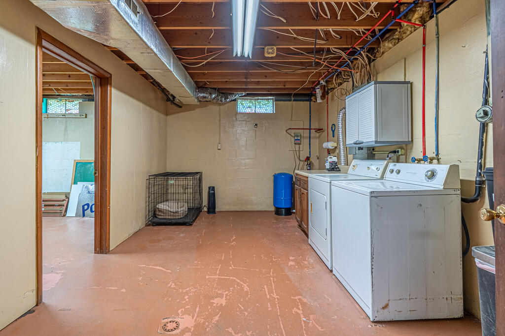 28271 Robindale Road Property Photo 45