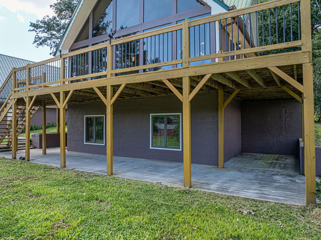 28271 Robindale Road Property Photo 57