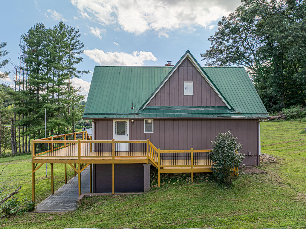 28271 Robindale Road Property Photo 59