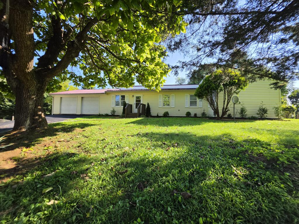 247 Mockingbird Ln Property Photo 1