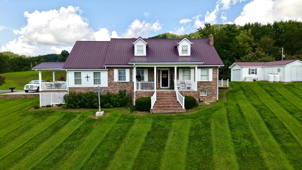 26 Woodbriar Street Property Photo 1