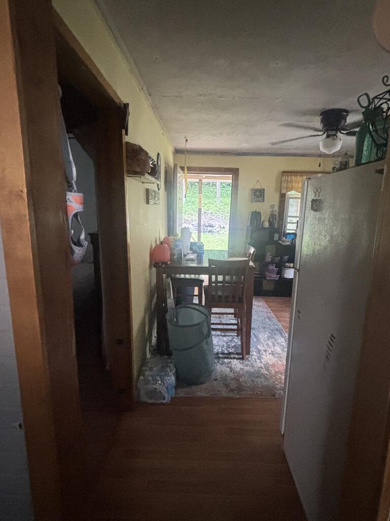 1058 Magic Road Property Photo 5