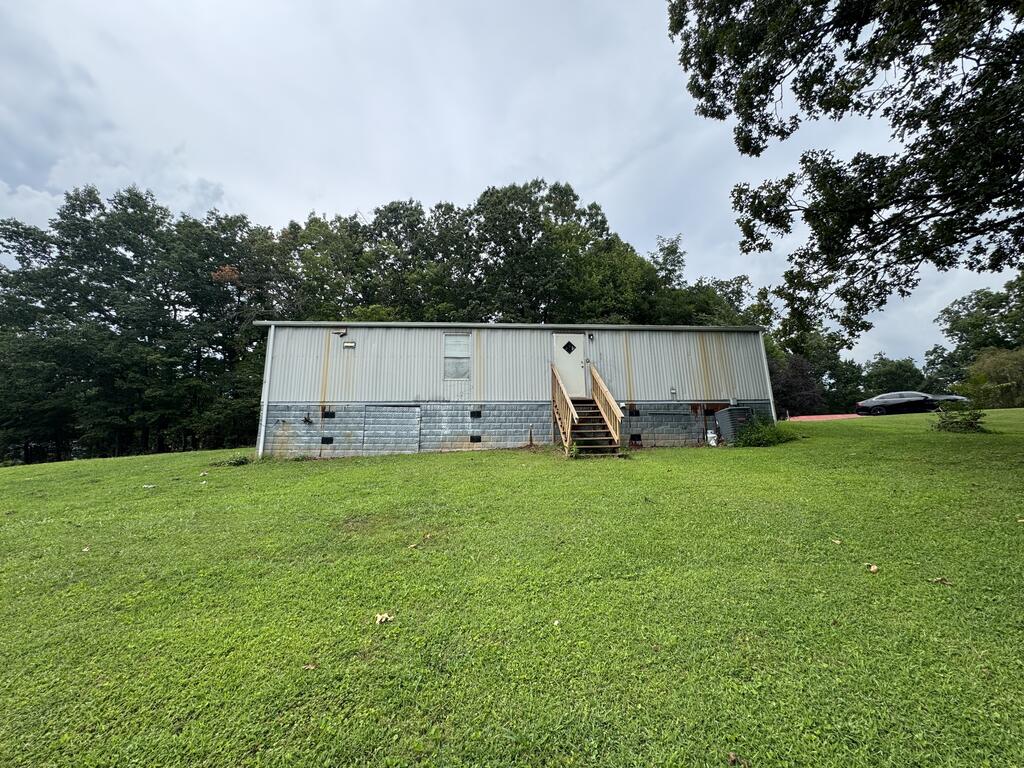 30 Leonhardt Dr. Property Photo 4
