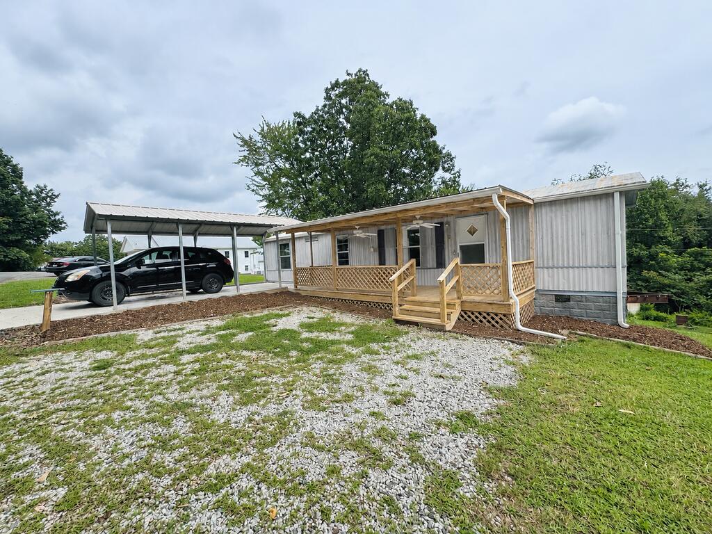 30 Leonhardt Dr. Property Photo 5