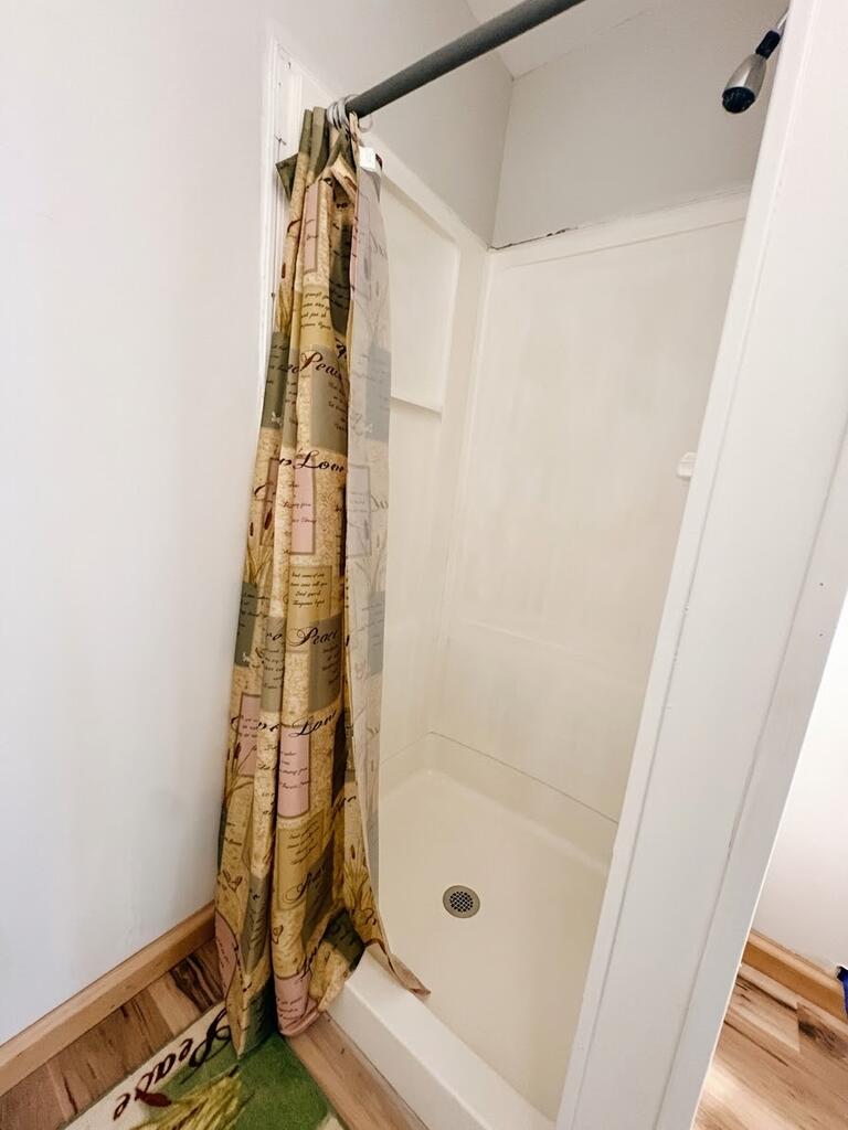 554 Whispering Pines Rd. Property Photo 25