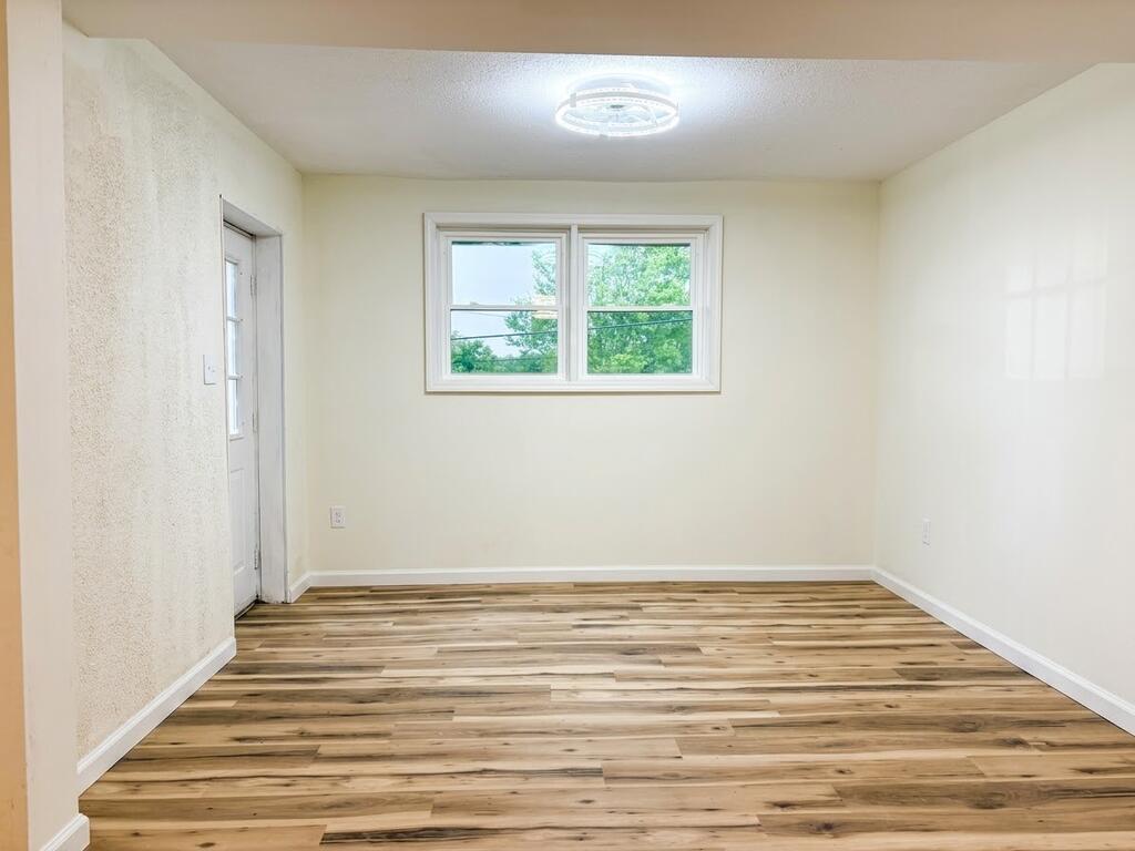 554 Whispering Pines Rd. Property Photo 26