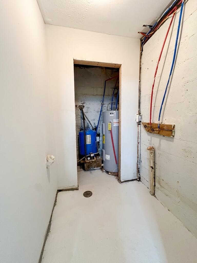554 Whispering Pines Rd. Property Photo 27