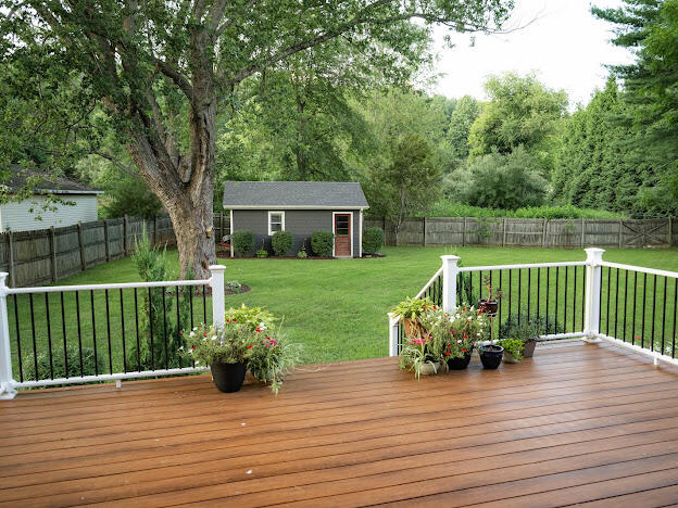 25597 Cornelius Drive Property Photo 12