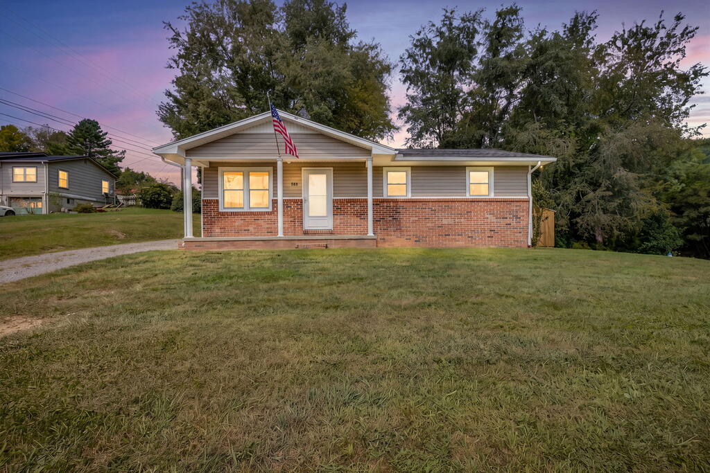 560 Thru Drive Property Photo 1