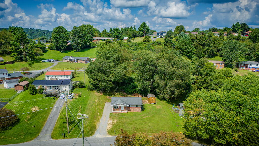 560 Thru Drive Property Photo 21