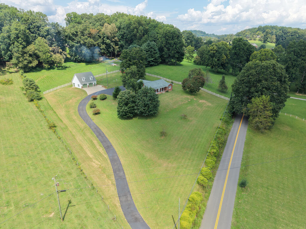 23693 Walden Rd. Property Photo 2