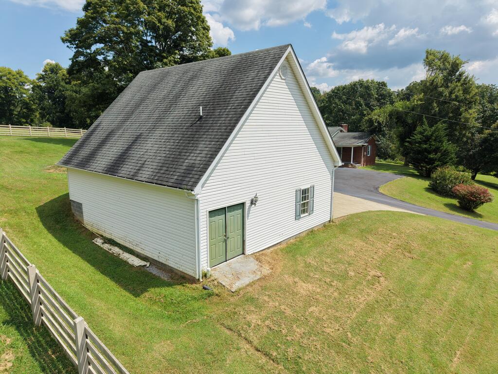 23693 Walden Rd. Property Photo 14