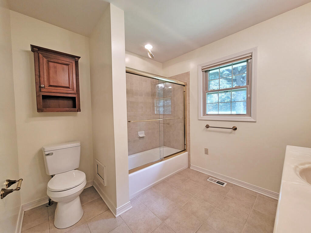 133 Glenrochie Drive Property Photo 14