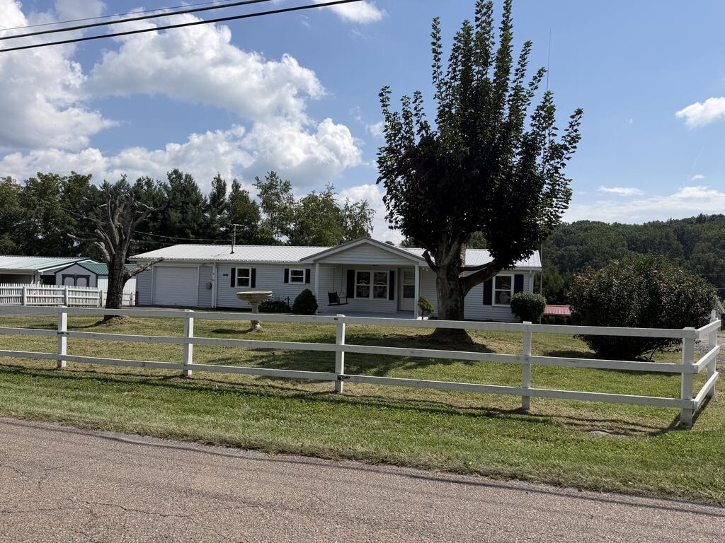 31330 Old Stage Road Property Photo 1