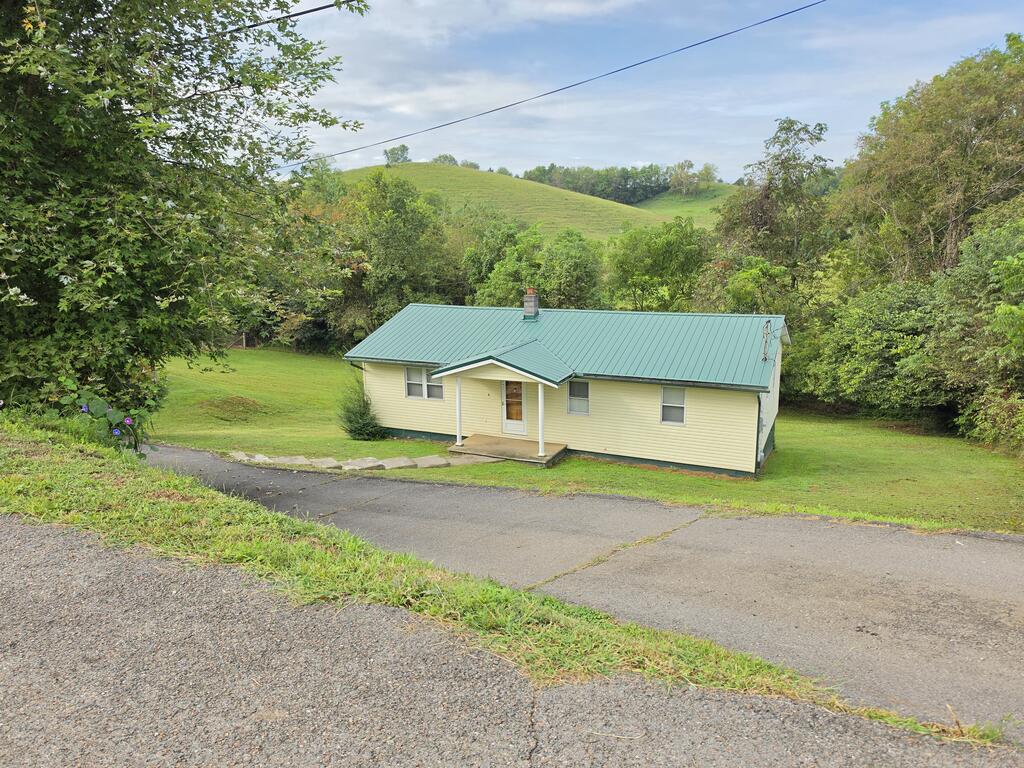 2635 Banner St Property Photo 1