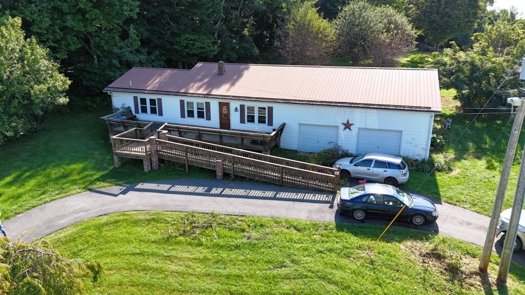 7432 Coulson Church Rd Property Photo 1