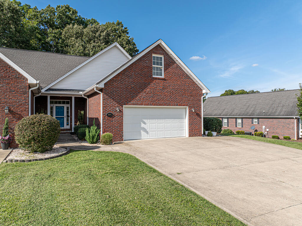 20275 Millbrook Dr Property Photo 1