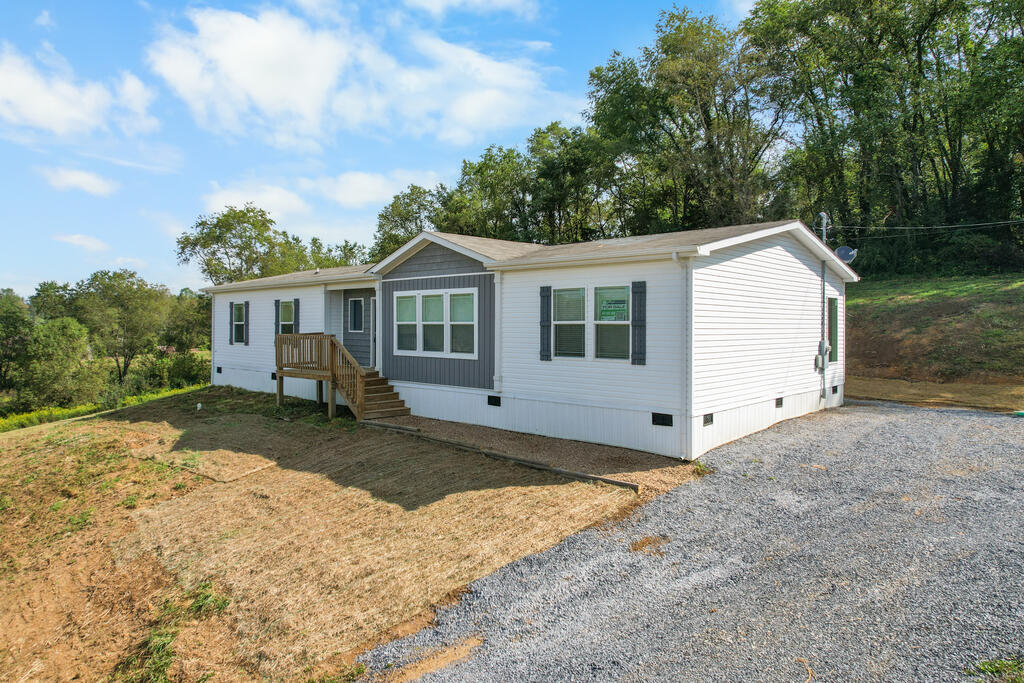 16281 Monroe Rd Property Photo 1