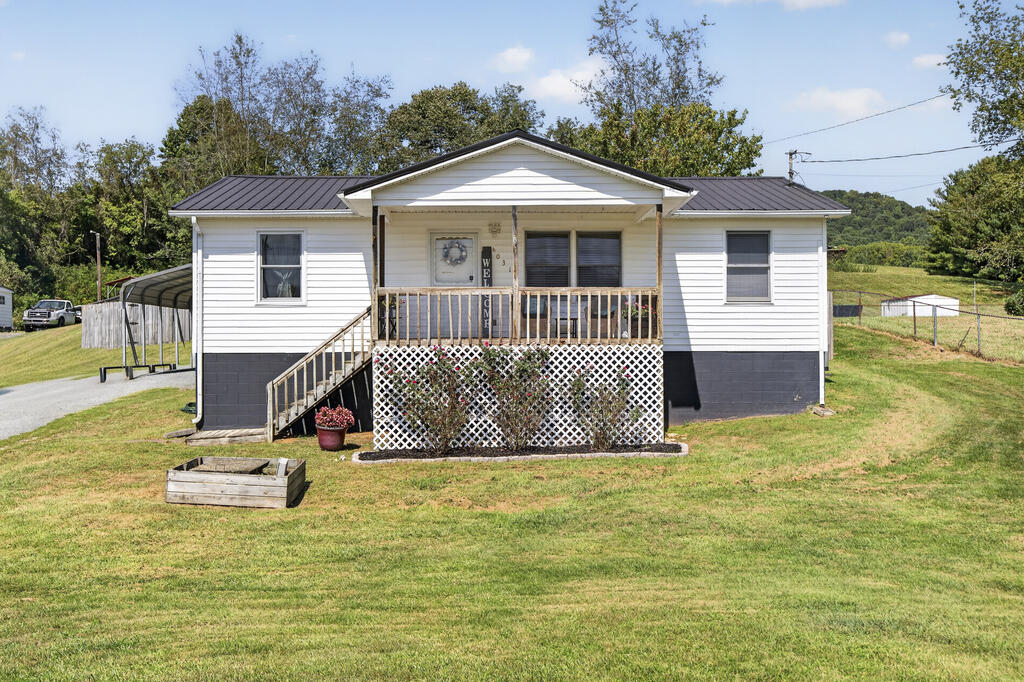 4031 Reedy Creek Property Photo 1