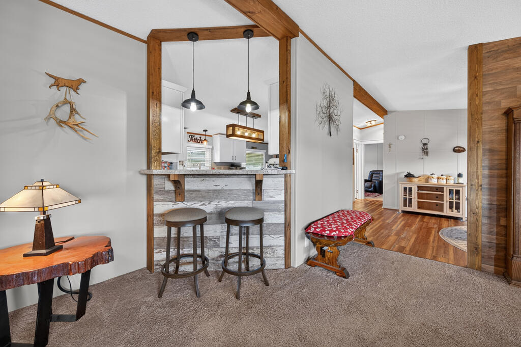 3687 Ivanhoe Rd Property Photo 27