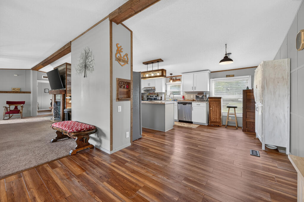 3687 Ivanhoe Rd Property Photo 31