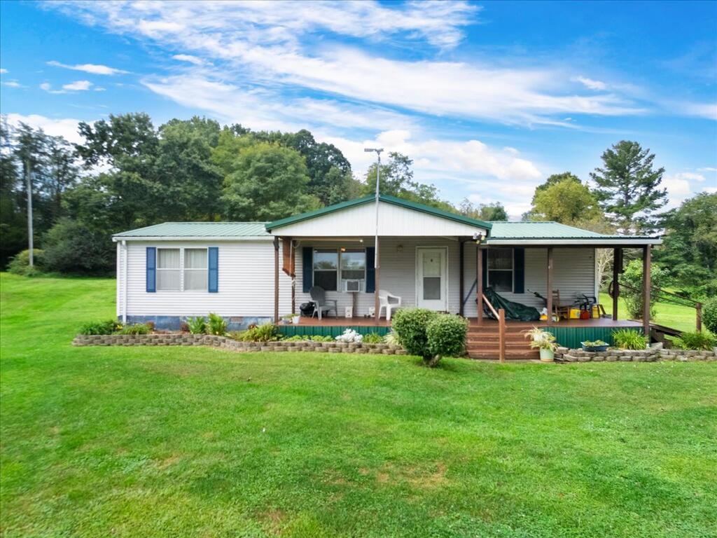 181 Earles Road Property Photo 1