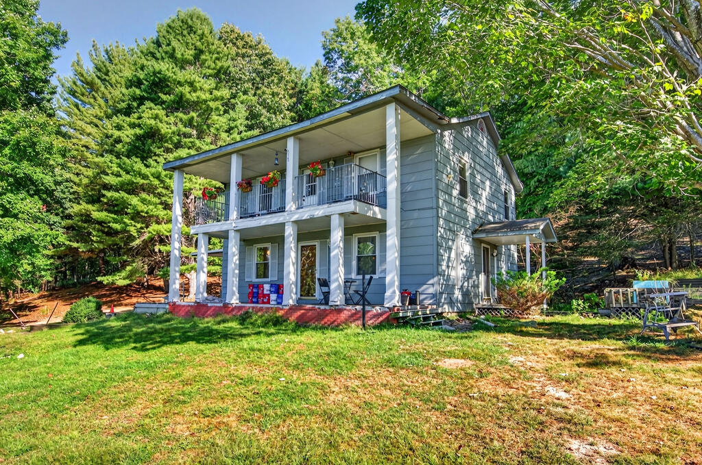 403 Wright Mountain Dr. Property Photo 3