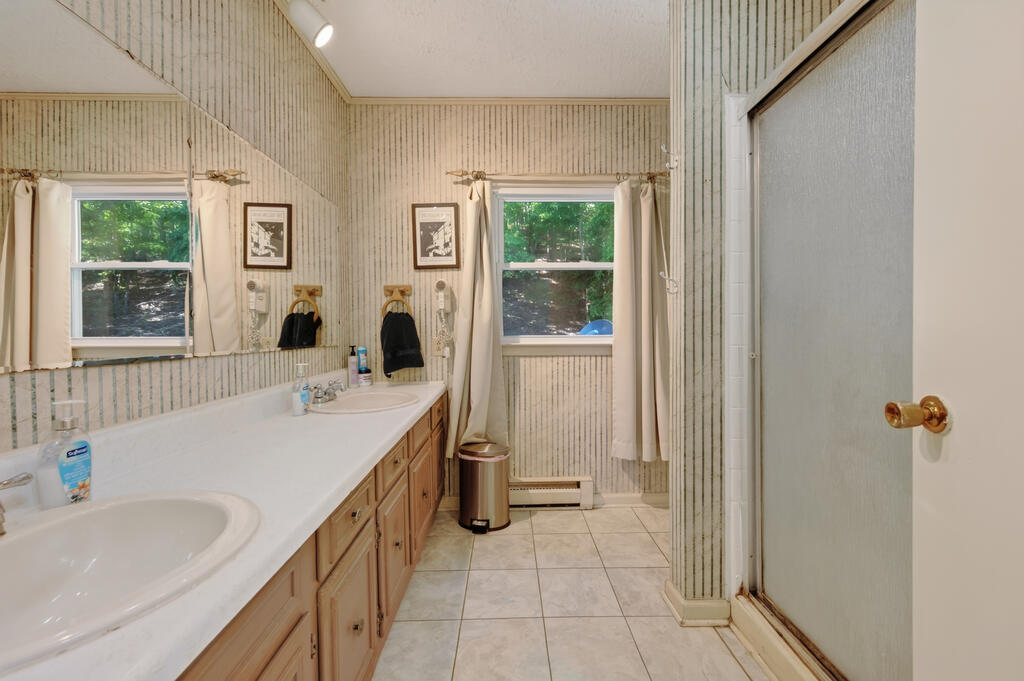 403 Wright Mountain Dr. Property Photo 33