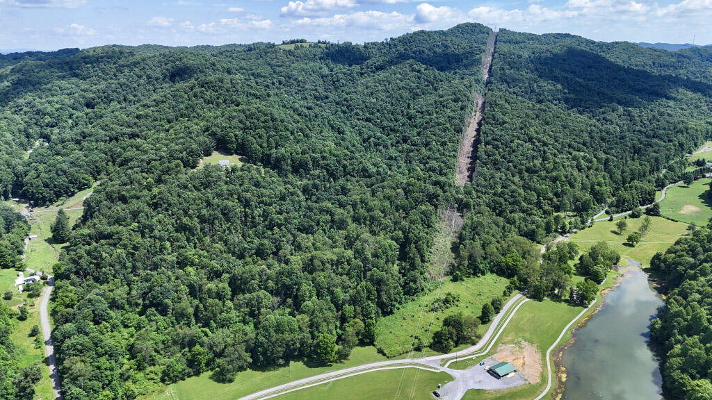 286 Ac Mountain Lake Drive Property Photo 1