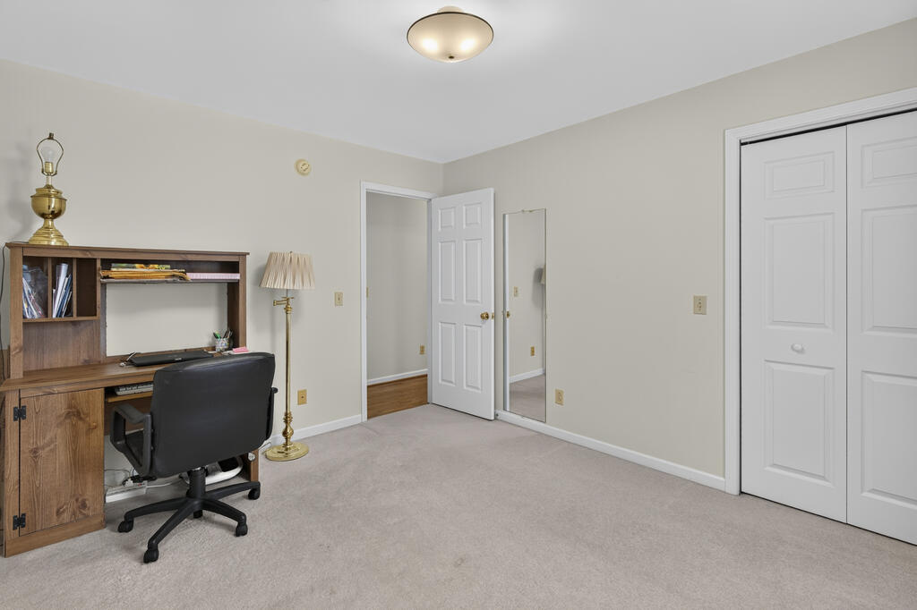16000 Elementary Dr Property Photo 11