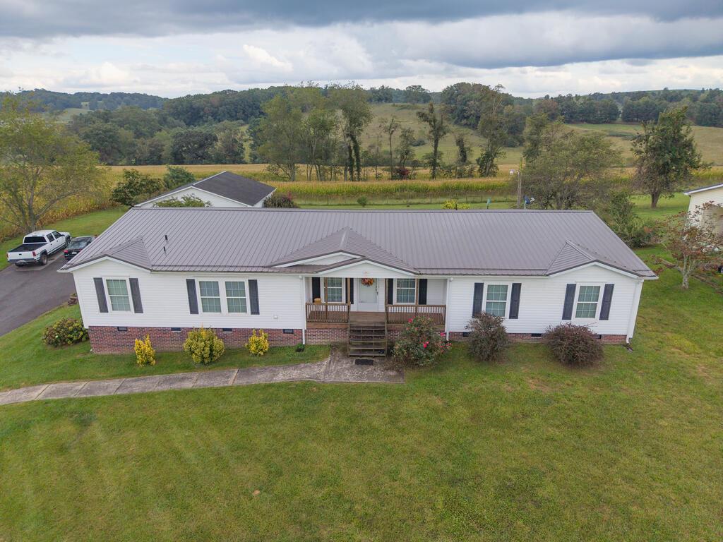 768 Ivanhoe Rd Property Photo 1
