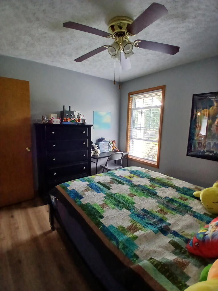 110 Williams St Property Photo 25
