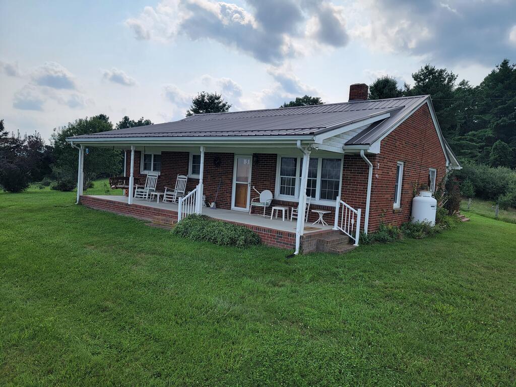 76 High Top Ln Property Photo 1