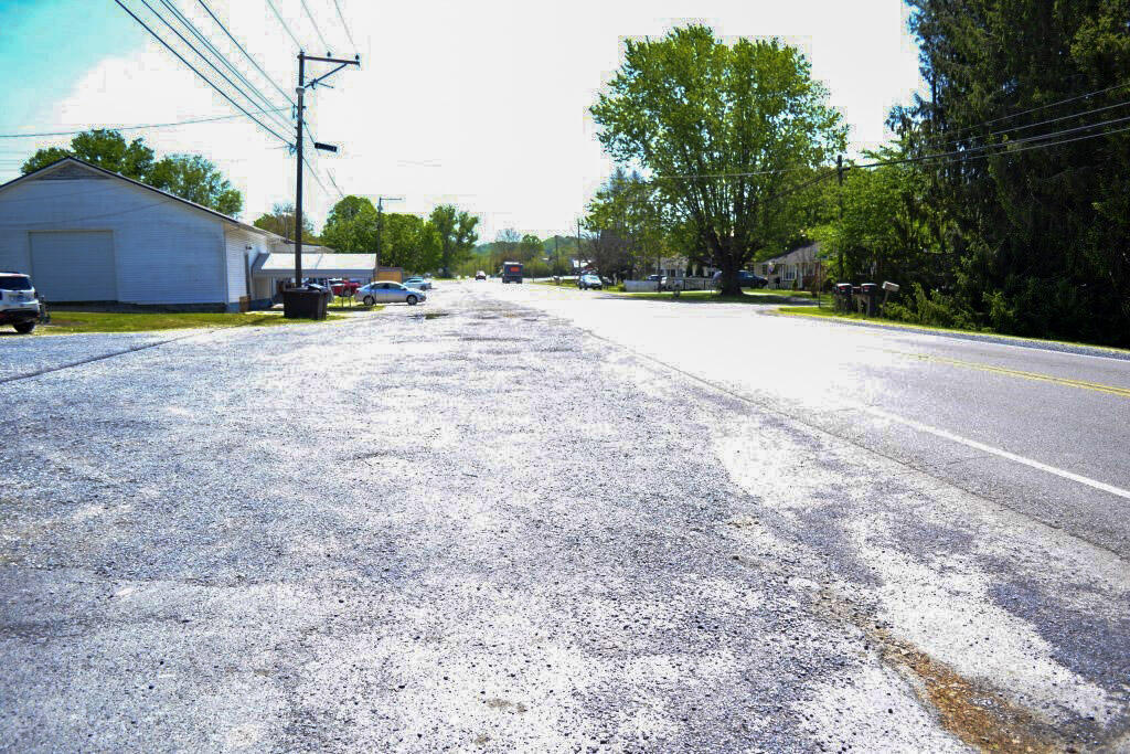 1027 Lee Highway Property Photo 14