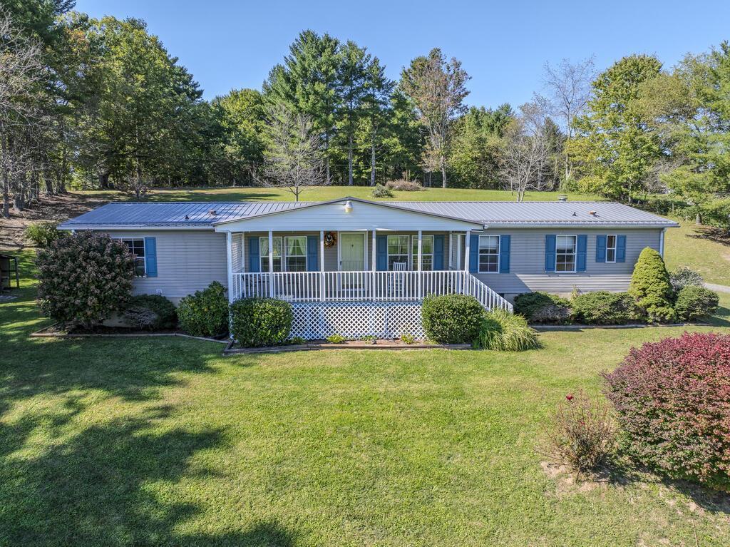 55 Brightwood Lane Property Photo 1