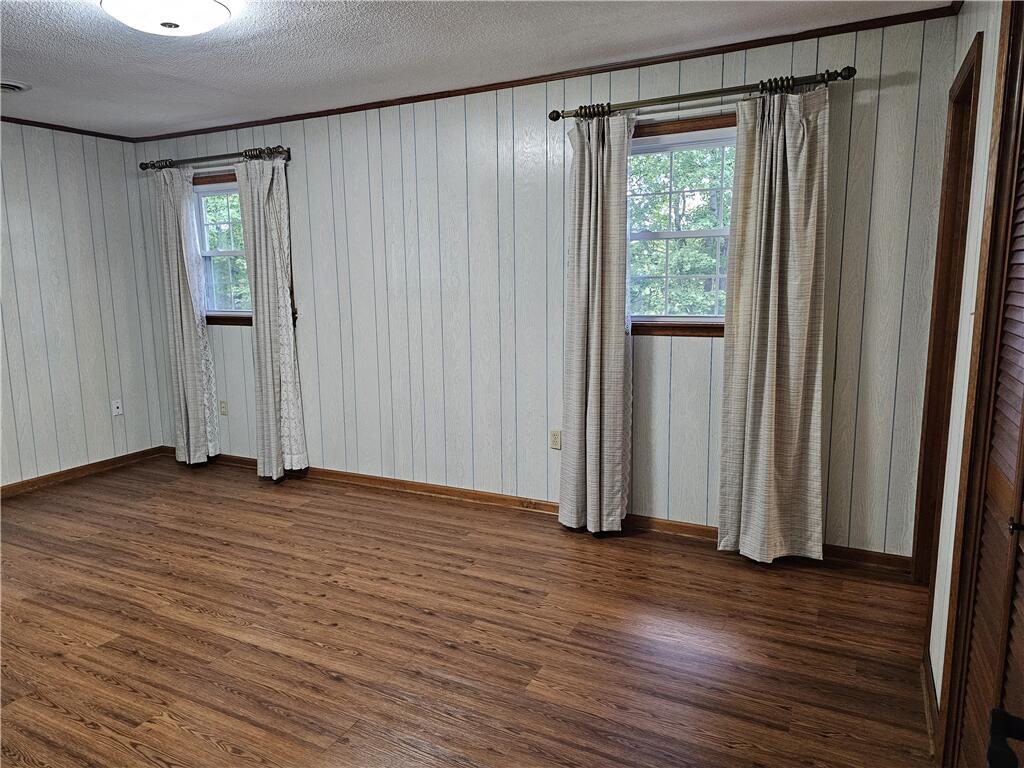 15327 Monticello Drive Property Photo 11
