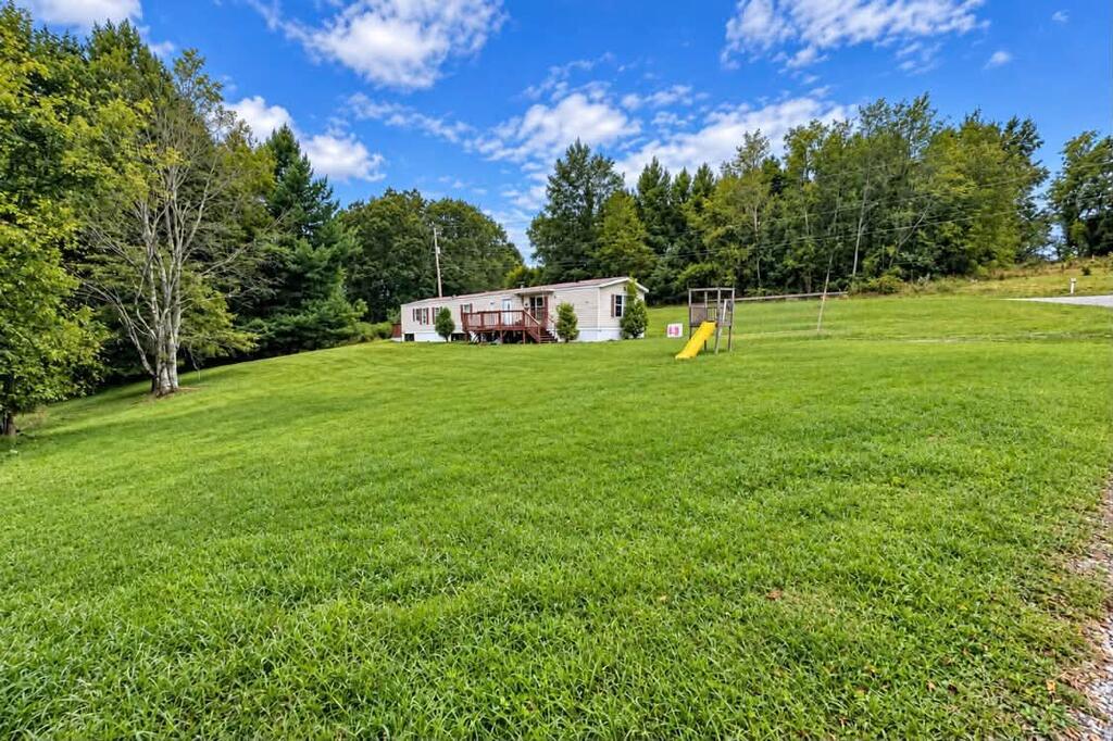 611 Arrowhead Property Photo 1