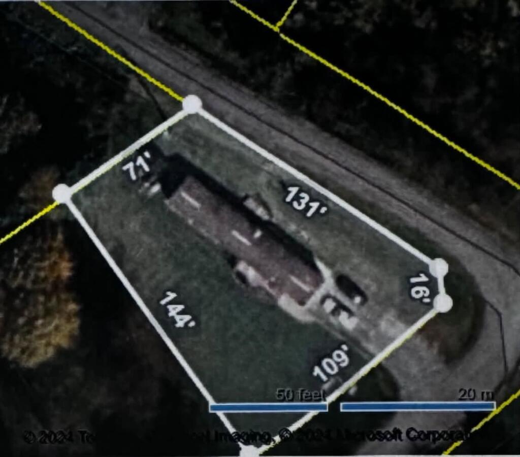 611 Arrowhead Property Photo 2