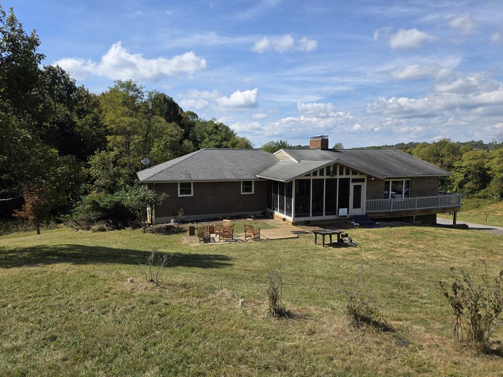 292 Ridge Rd Property Photo 1