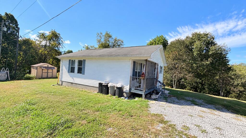 900 Martin Subdivision Road Property Photo 1