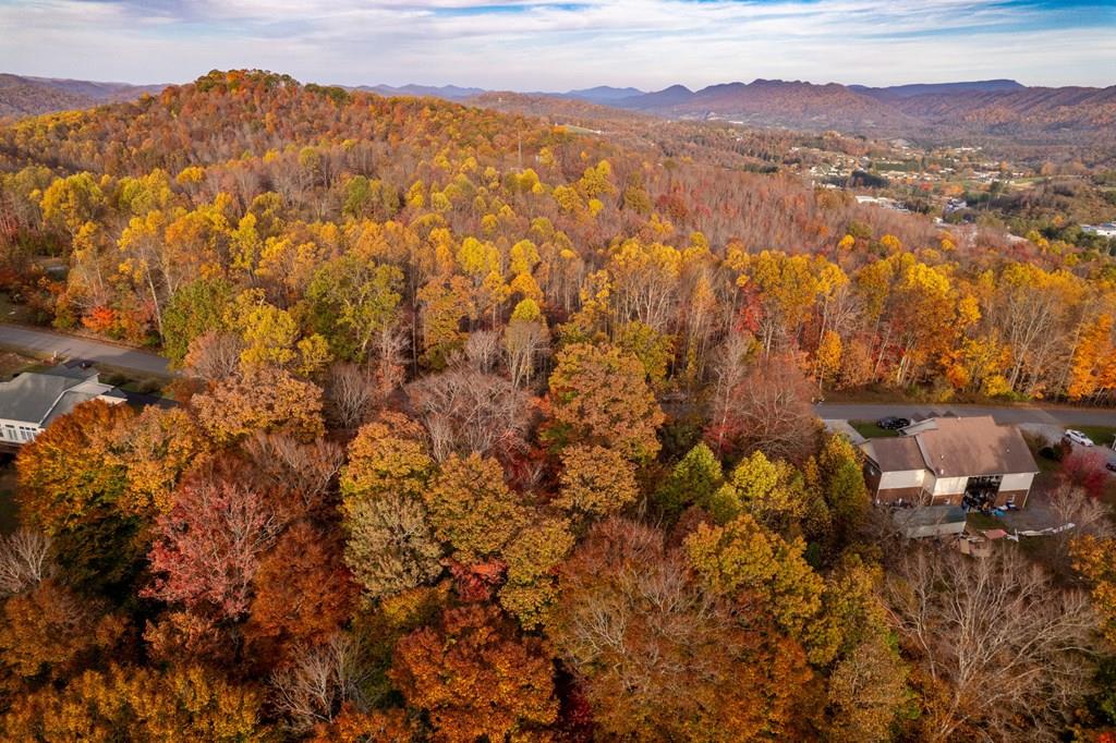 Airport Heights Real Estate Listings Main Image