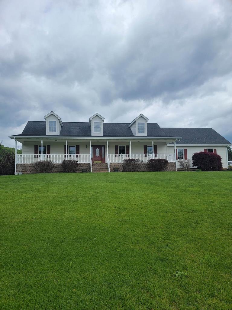 24065 Watauga Rd Property Photo