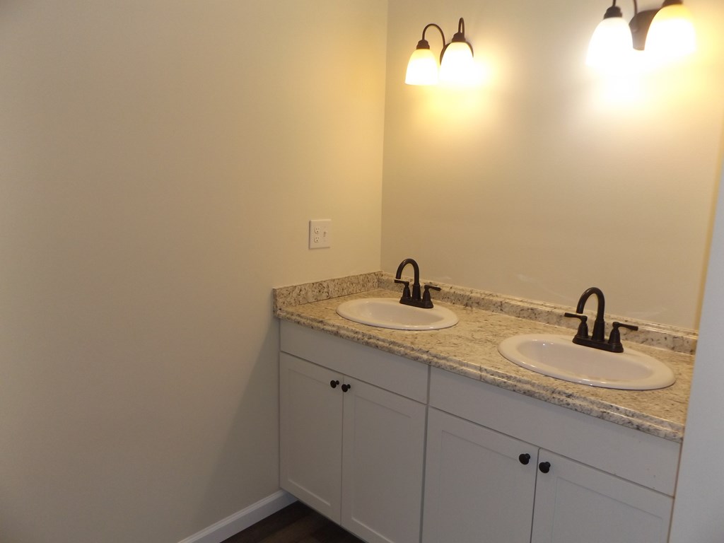 1177 Deer Ridge Rd. Property Photo 11
