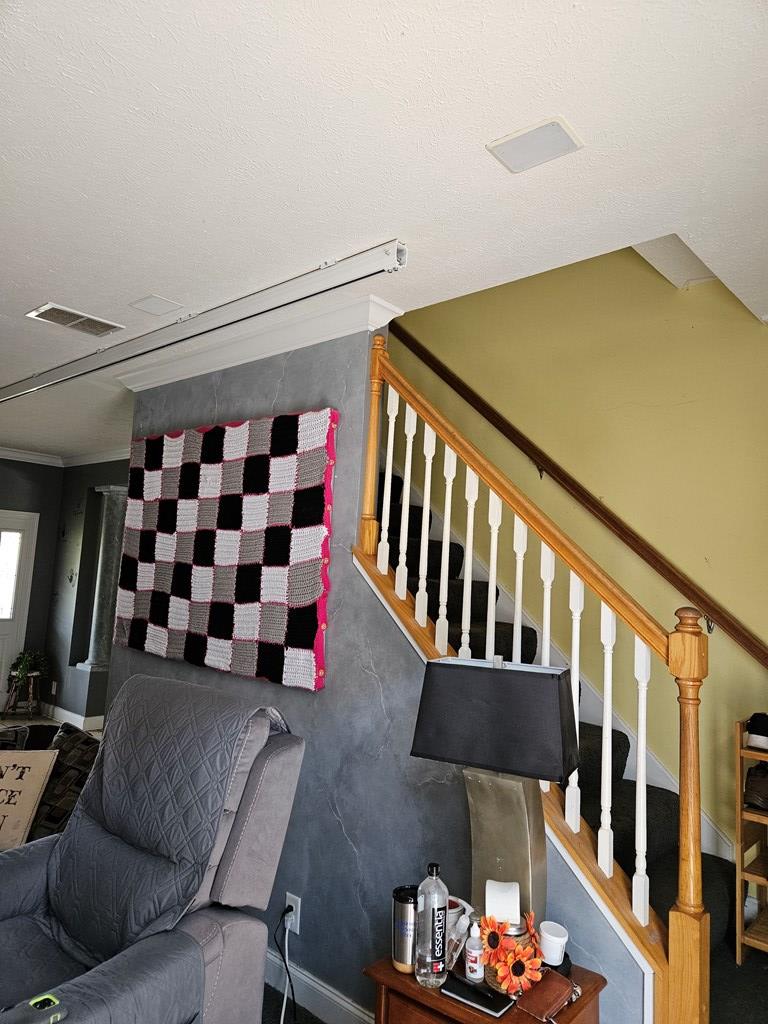 4631 Meadow Creek Rd Property Photo 24