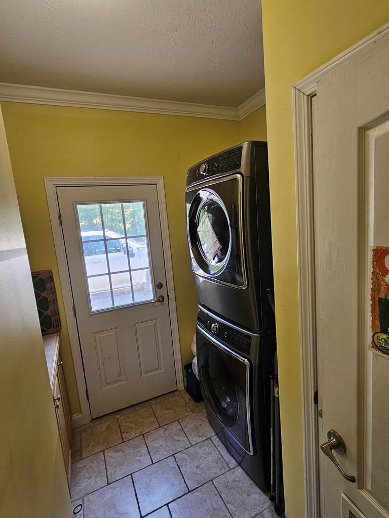 4631 Meadow Creek Rd Property Photo 35
