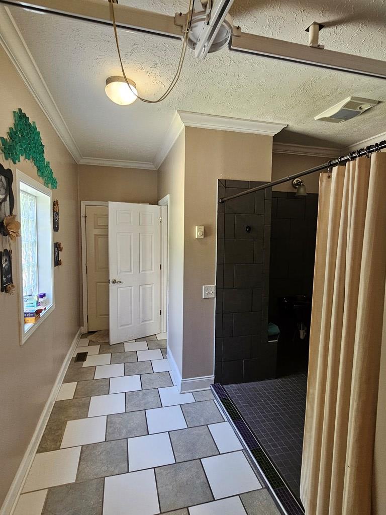 4631 Meadow Creek Rd Property Photo 42