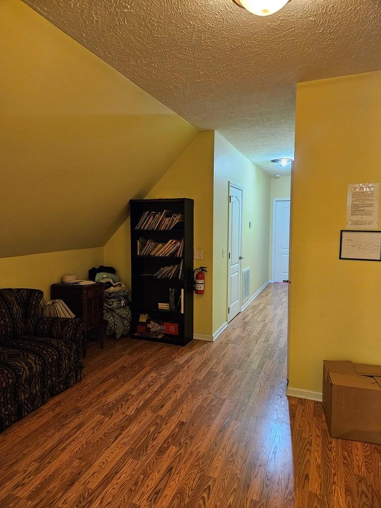 4631 Meadow Creek Rd Property Photo 49